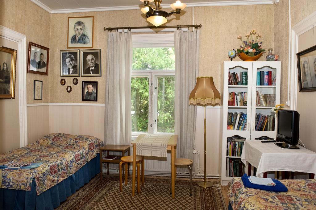 Kartano Hostel Kokemäki エクステリア 写真