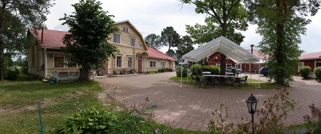 Kartano Hostel Kokemäki エクステリア 写真
